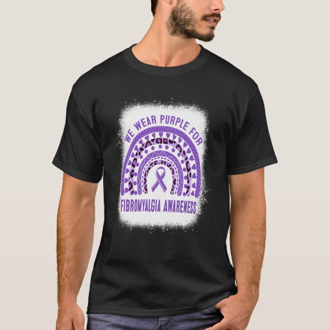 Camiseta Fibromyalgia Awareness Purple Ribbon Rainbow (Frente)