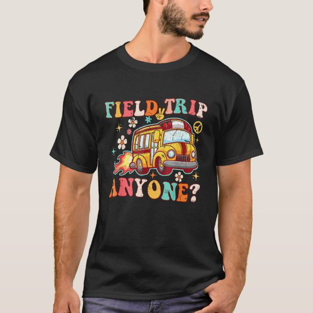 Camiseta Field Trip Anyone Groovy School Bus Driver Yellow  (Frente)