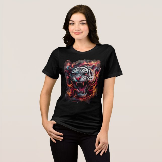 Camiseta Fierce Flaming Tiger Art Print (Frente Completa)