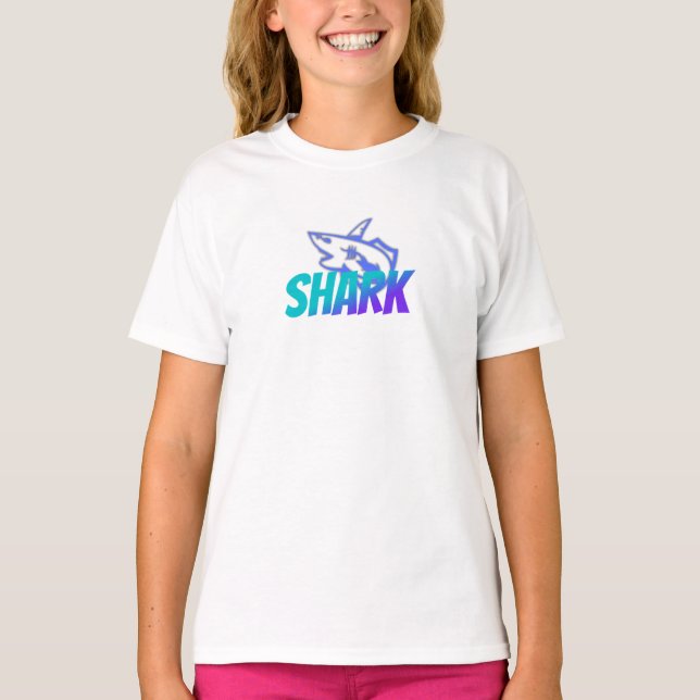 Camiseta Fierce Gradient Shark Logo | Bold Ocean Vibes (Frente)
