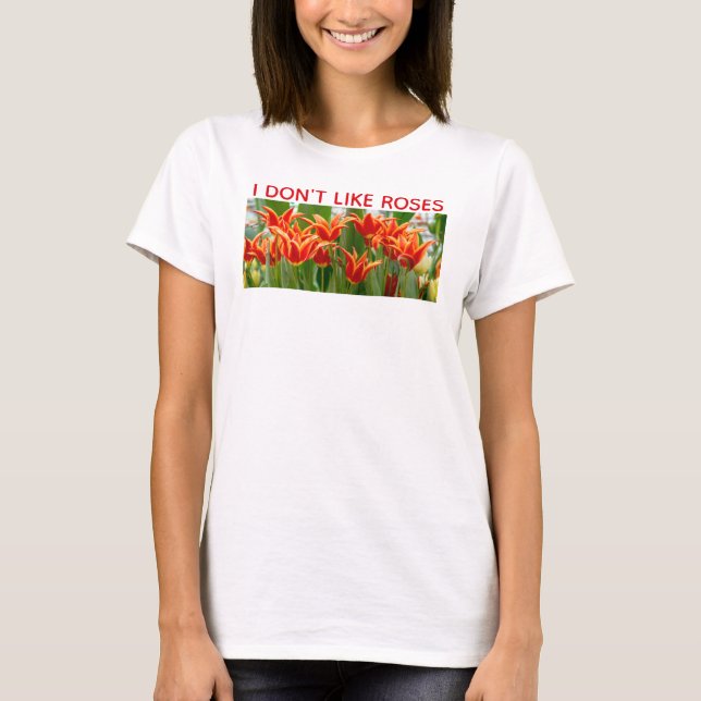 Camiseta Fiery Lily-Flowered Orange Tulips (Frente)