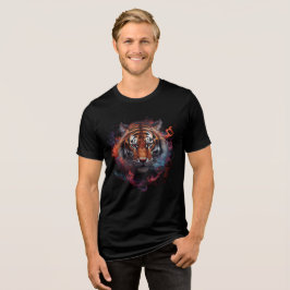 Camiseta Fiery Tiger Face in Smoke and Flame Art