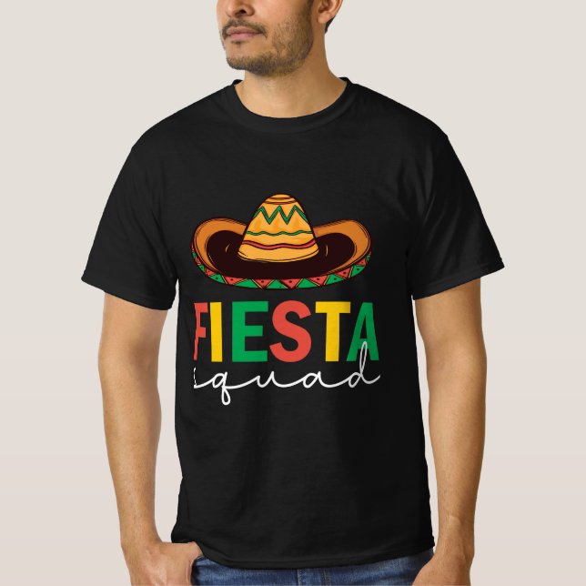 Camiseta Fiesta Squad Sombrero Design (Frente)