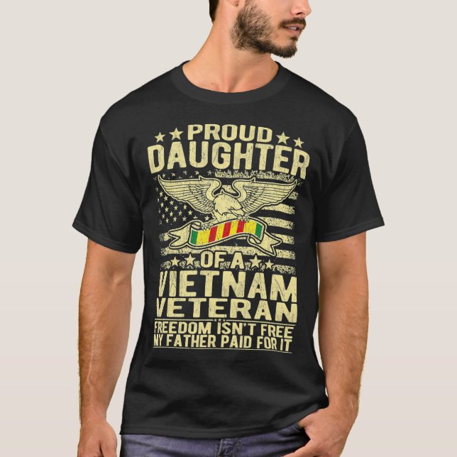 Camiseta Filha Orgulhosa Do Presente Militar Veterano Do Vi (Frente)