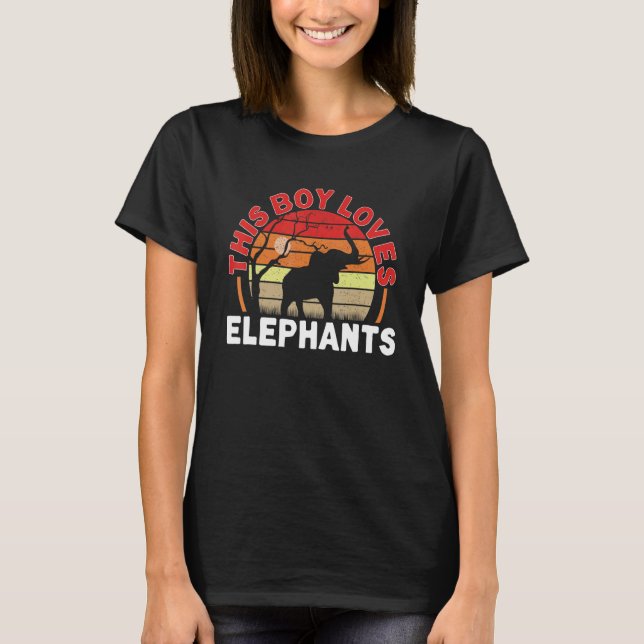 Camiseta Filhos Elefantes Este Rapaz Adora Elefantes (Frente)