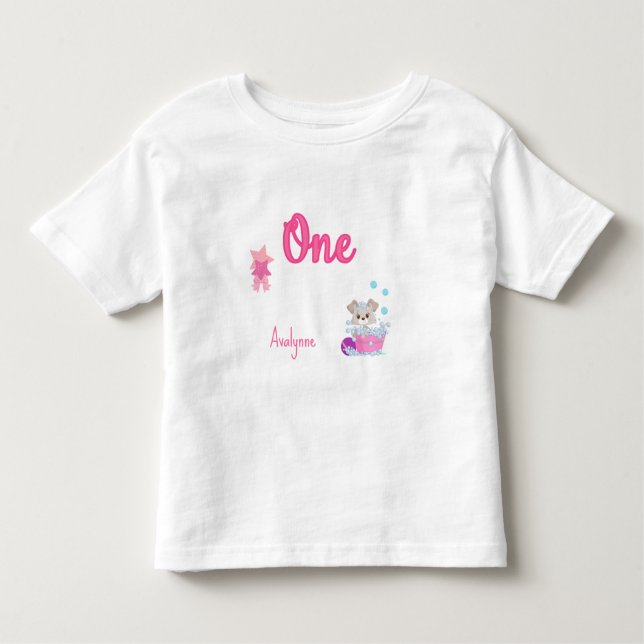 Camiseta Filhote Personalizada no Banho, Aniversário de Um  (Frente)