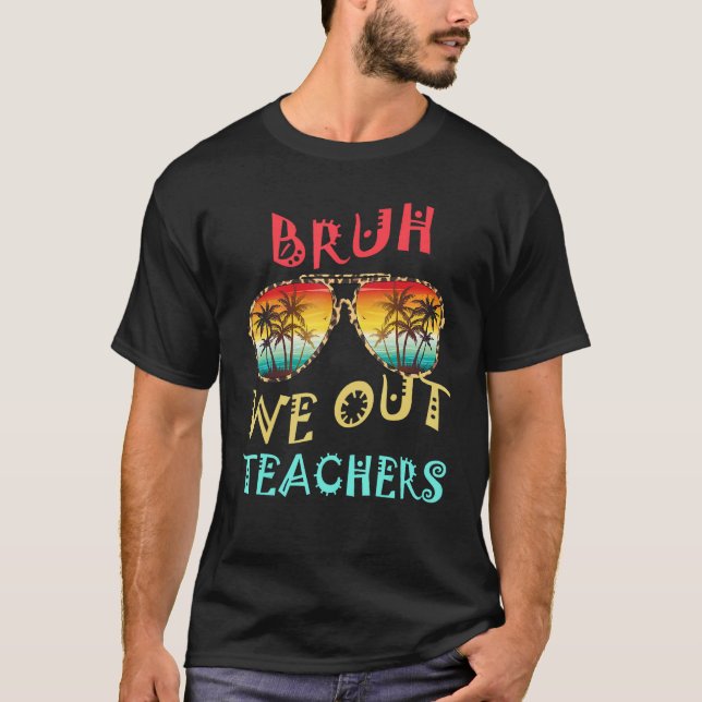 Camiseta Fim Cortês Do Ano Escolar Retro Bruh Nós Saímos (Frente)