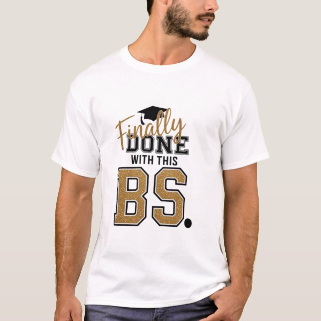 Camiseta Finalmente Terminou com Esta Merda de Graduação Gr (Frente)