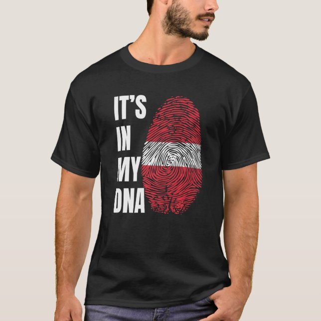 Camiseta Fingerprint DNA Biometry Latvia Flag   (Frente)