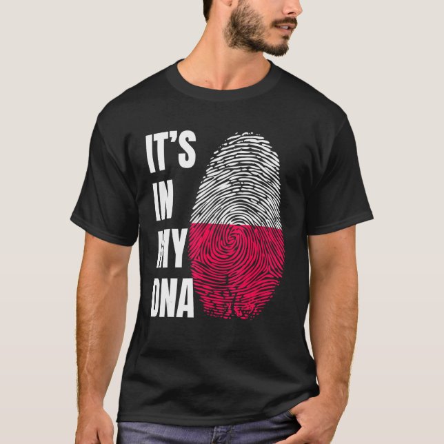 Camiseta Fingerprint DNA Biometry Polish Flag Poland (Frente)