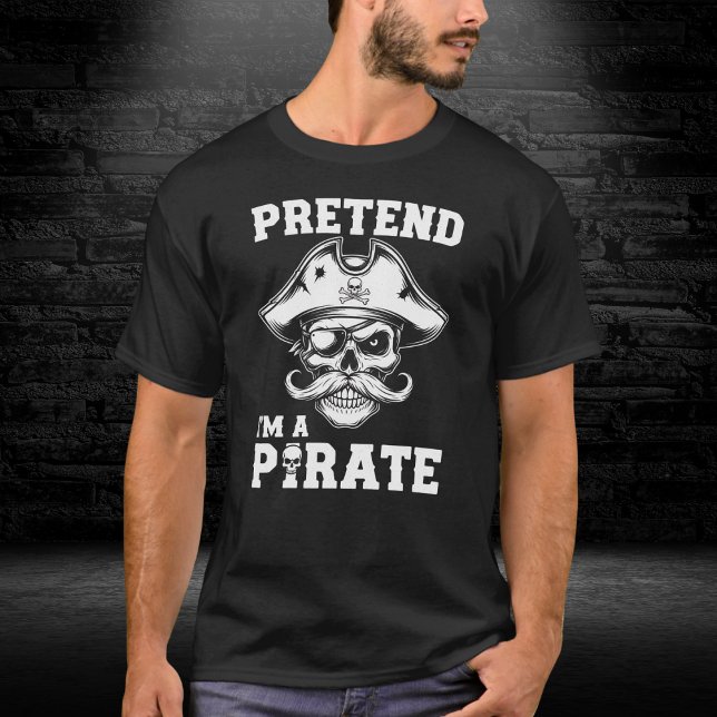 Camiseta Fingir que sou um crânio pirata (Criador carregado)