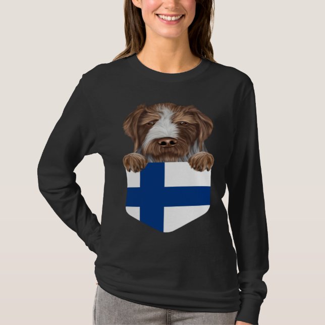 Camiseta Finland Flag German Wirehaired Pointer Dog In Pock (Frente)