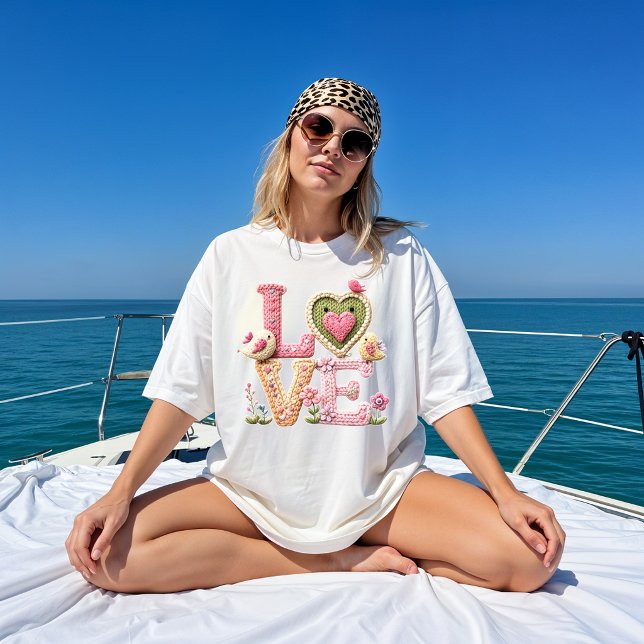 Camiseta Fio Falso de Tricô "LOVE"  (Criador carregado)
