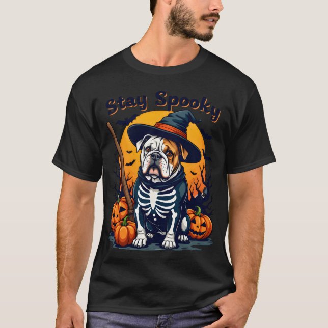 Camiseta Fique assustado amigo do halloween 2024 (Frente)