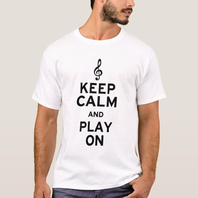 Camiseta Fique calmo e brinque com a limpeza de árvores (Frente)