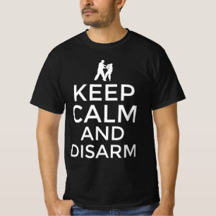Camiseta Fique calmo e desarme