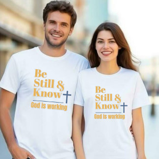 Camiseta Fique Calmo & Saiba que Deus Está Trabalhando Cami