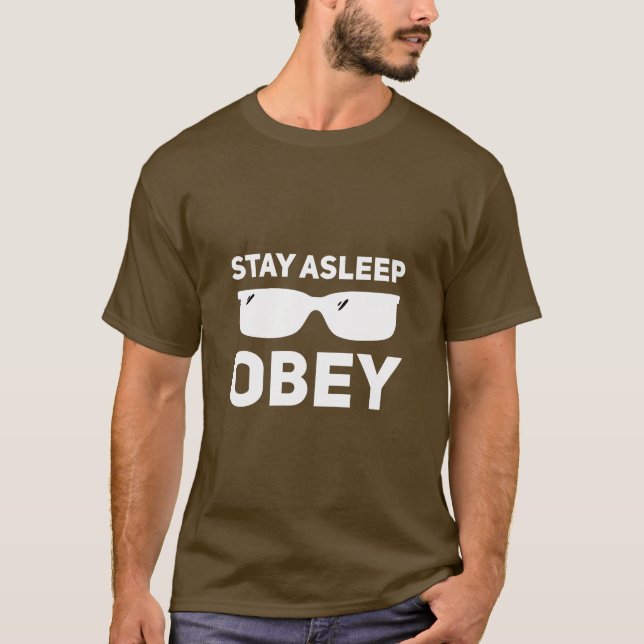 Camiseta Fique dormindo obedecendo (Frente)