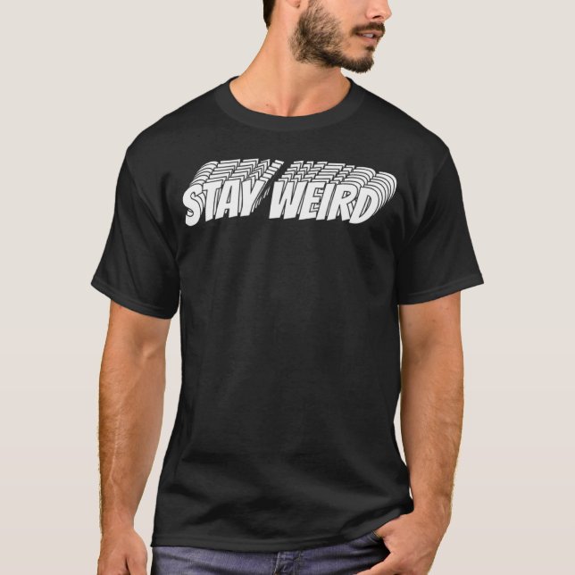Camiseta Fique estranho Gótico Emo Gothic, fique estranho (Frente)