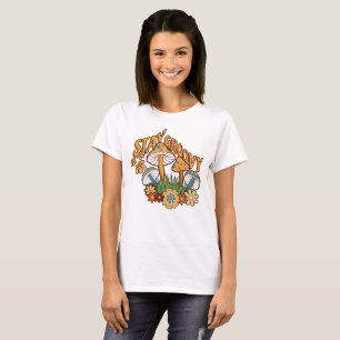 Camiseta Fique Groovy Cogumelo Retro