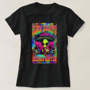 Camiseta Fique Trippy Hippie Alienígena Cogumelo