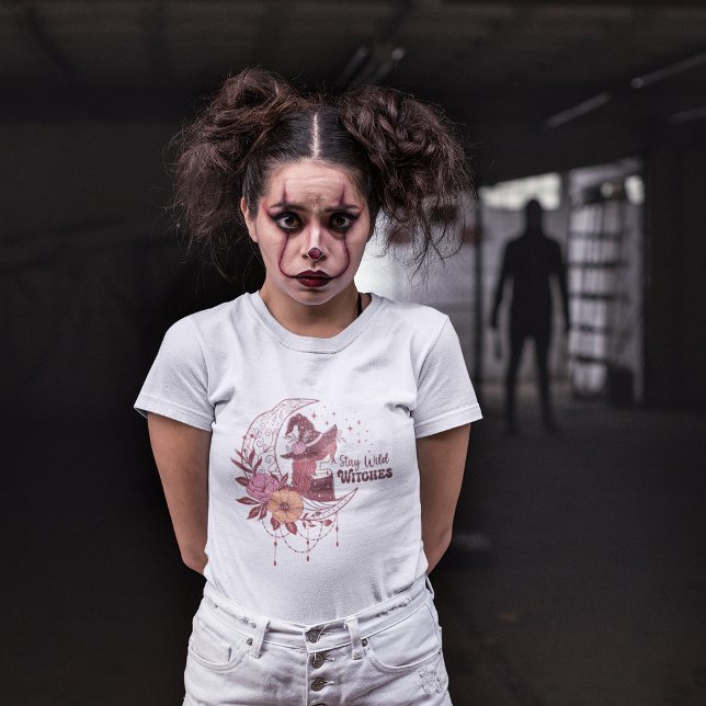 Camiseta Fiquem selvagens bruxas do Dia das Bruxas (Halloween Family Matching T-Shirt )