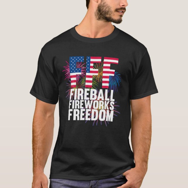 Camiseta Fireball Fireworks Liberdade 4 de julho Bandeira A (Frente)