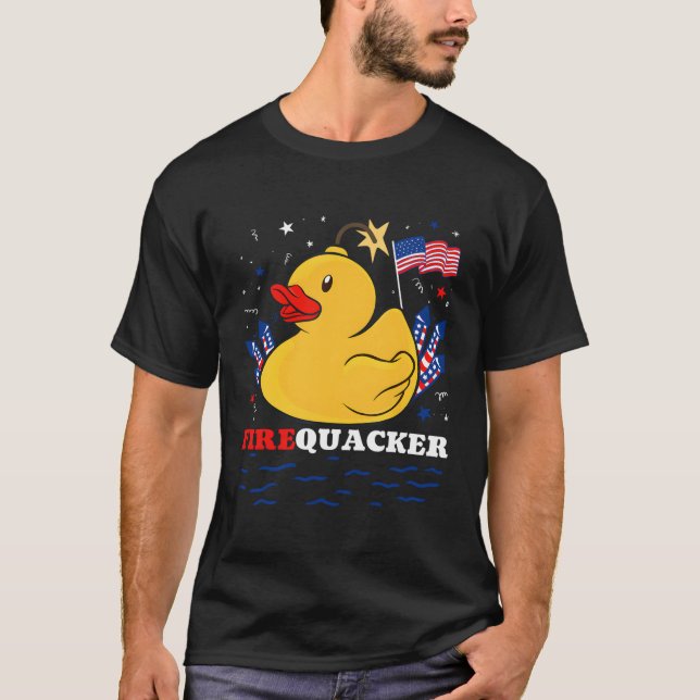 Camiseta Firecracker Duck 4 De Julho Dia Patriótico Usa Fla (Frente)