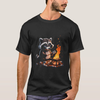 Camiseta Fireside Whimsy Raccoon Toasting A Marshmallow