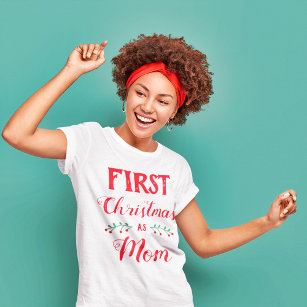 Camiseta First Christmas as Mom family matching red text