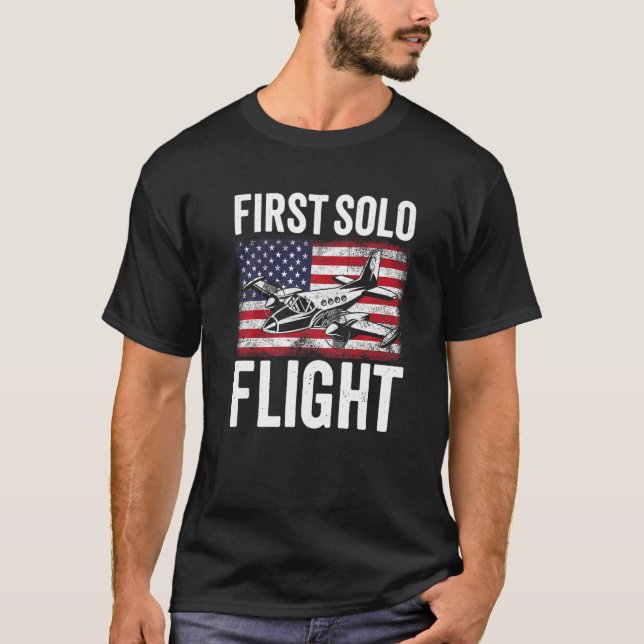 Camiseta First Solo Flight Plane Aircraft Pilot Flight   (Frente)
