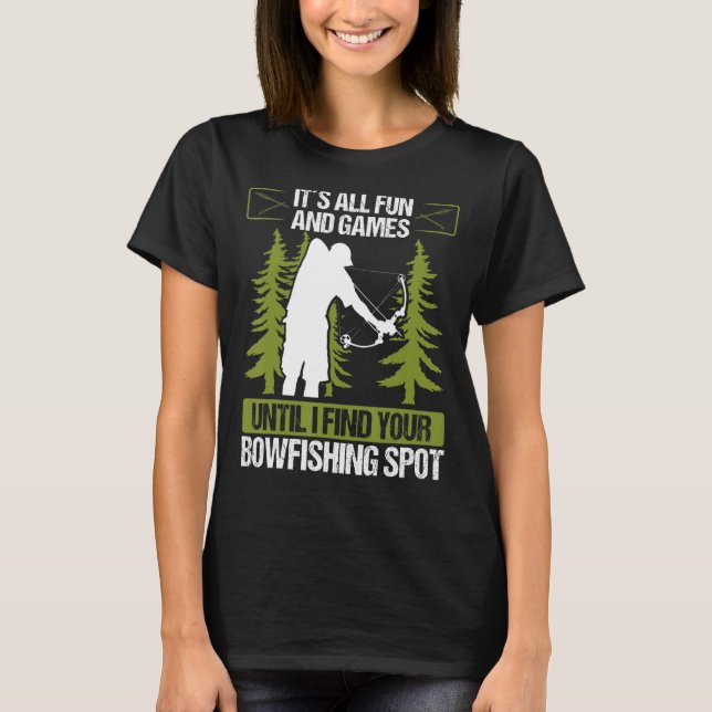 Camiseta Fisherman Airboat Bowfishing Spots Funny Bowfisher (Frente)