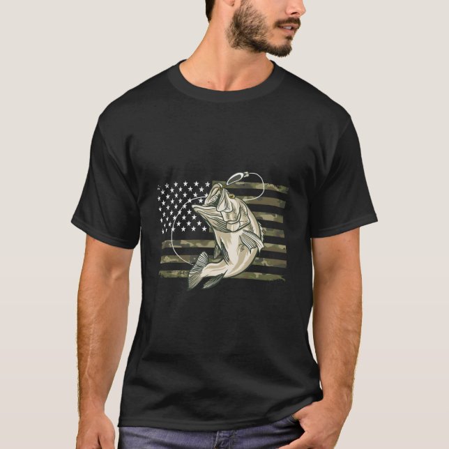 Camiseta Fishing Camouflage Us American Flag Bass Fish Fish (Frente)