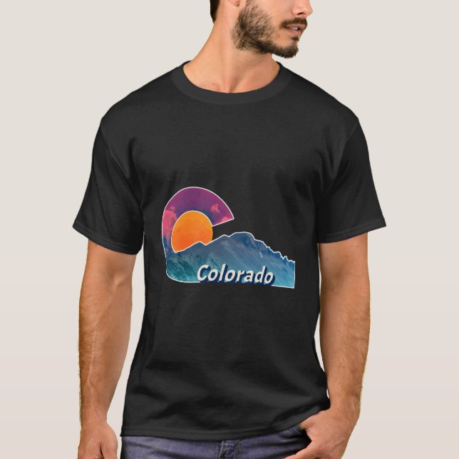 Camiseta Flag Inspirou Longs Peak Colorado (Frente)