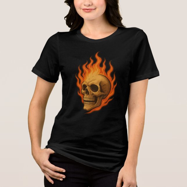 Camiseta Flaming Skull of Rebirth Fiery Power Design (Frente)
