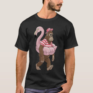 Camiseta Flamingo Bigfoot rosa: Uma Aventura de Férias