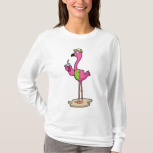 Camiseta Flamingo com óculos de sol e Boné