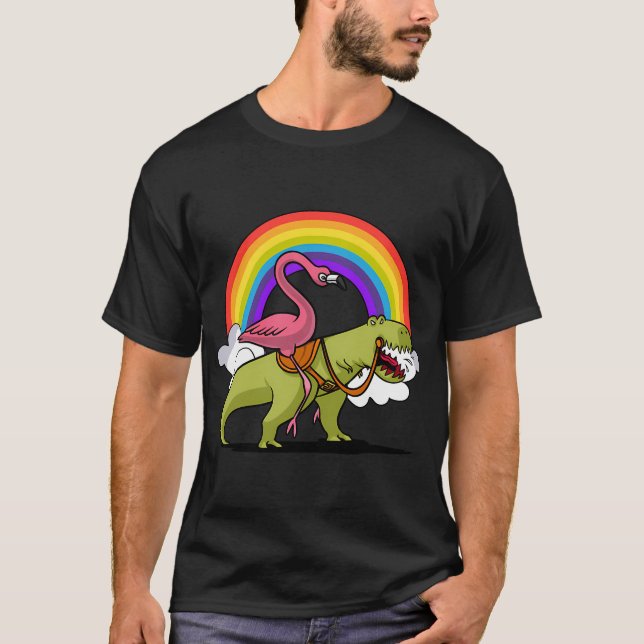 Camiseta Flamingo Montando Dinossauro T-Rex (Frente)