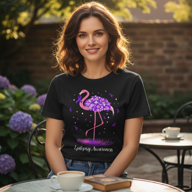 Camiseta Flamingo Rosa Fita Roxa Conscientização (Criador carregado)