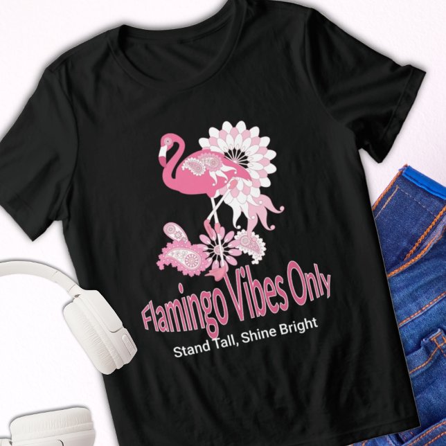 Camiseta Flamingo Vibi Apenas Flamingo Rosa Branca (Criador carregado)