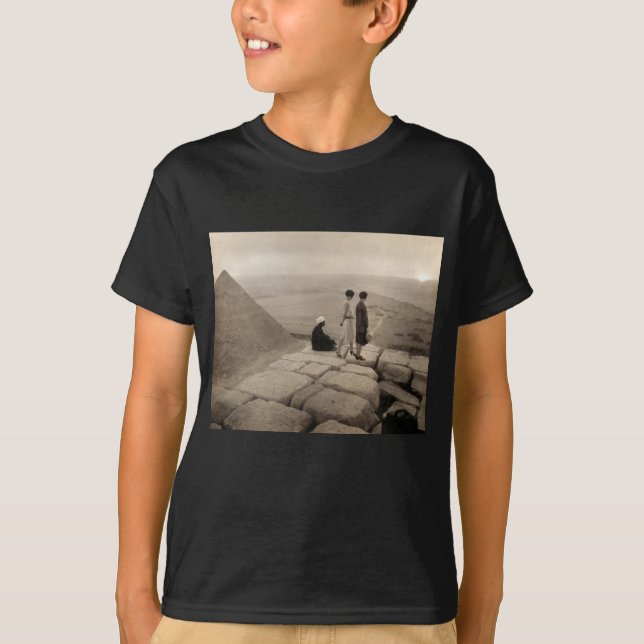 Camiseta Flapper Girls Sunrise na Pirâmide Khufu, Egito 192 (Frente)