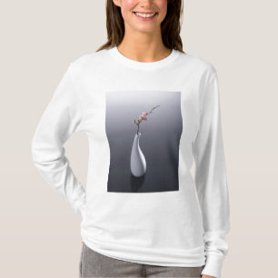 Camiseta Flor de cerejeira no vaso