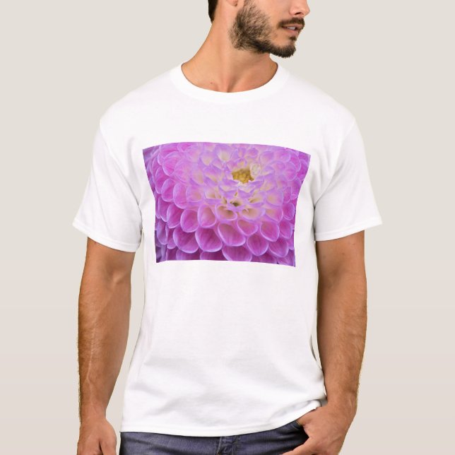 Camiseta Flor de crisântemo decorando túmulo em (Frente)