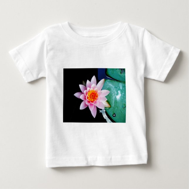 Camiseta Flor lírio de água, rosa quente e lótus laranja (Frente)