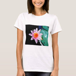 Camiseta Flor lírio de água, rosa quente e lótus laranja