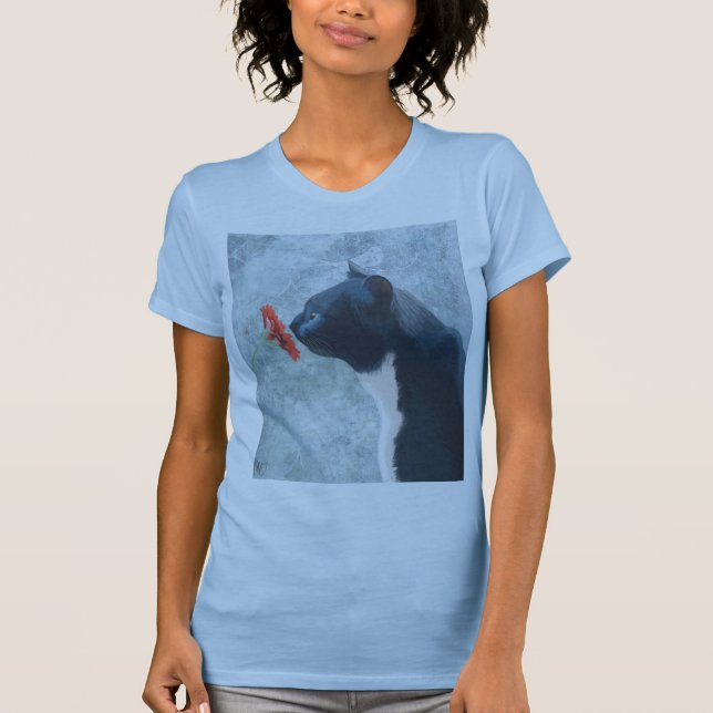 Camiseta Flor Preta de Cheiro de Gato (Frente)