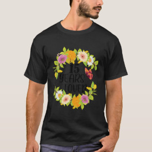 Camiseta Floral Com Casal De Borboleta De 15 Anos