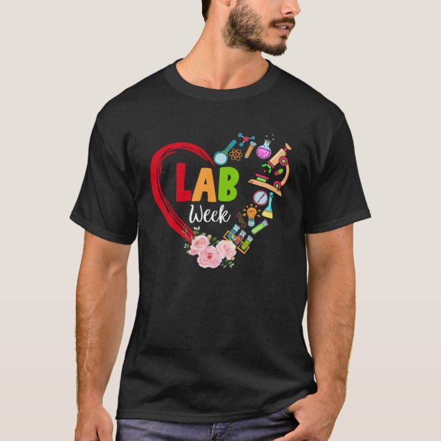 Camiseta Floral Heart Lab Week 2023 Medical Laboratory Tech (Frente)