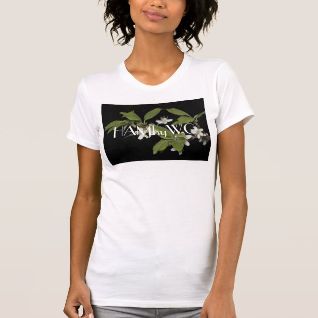 Camiseta Flores Brancas Pequenas HAMbyWG (Frente)