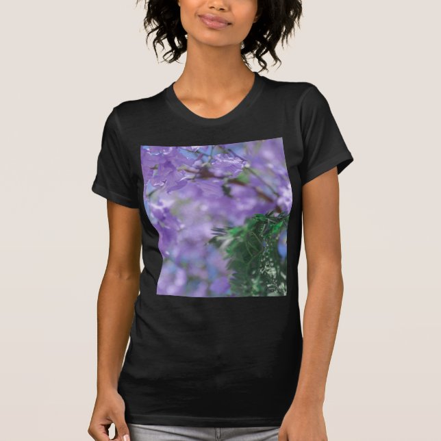 Camiseta Flores de Árvore Purple Jacaranda (Frente)